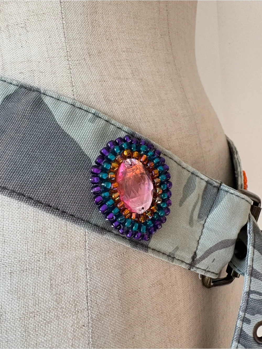 VTG Y2K Camo Beaded Gems Studded Adjustable Buckle Belt Women’s One Size Boho